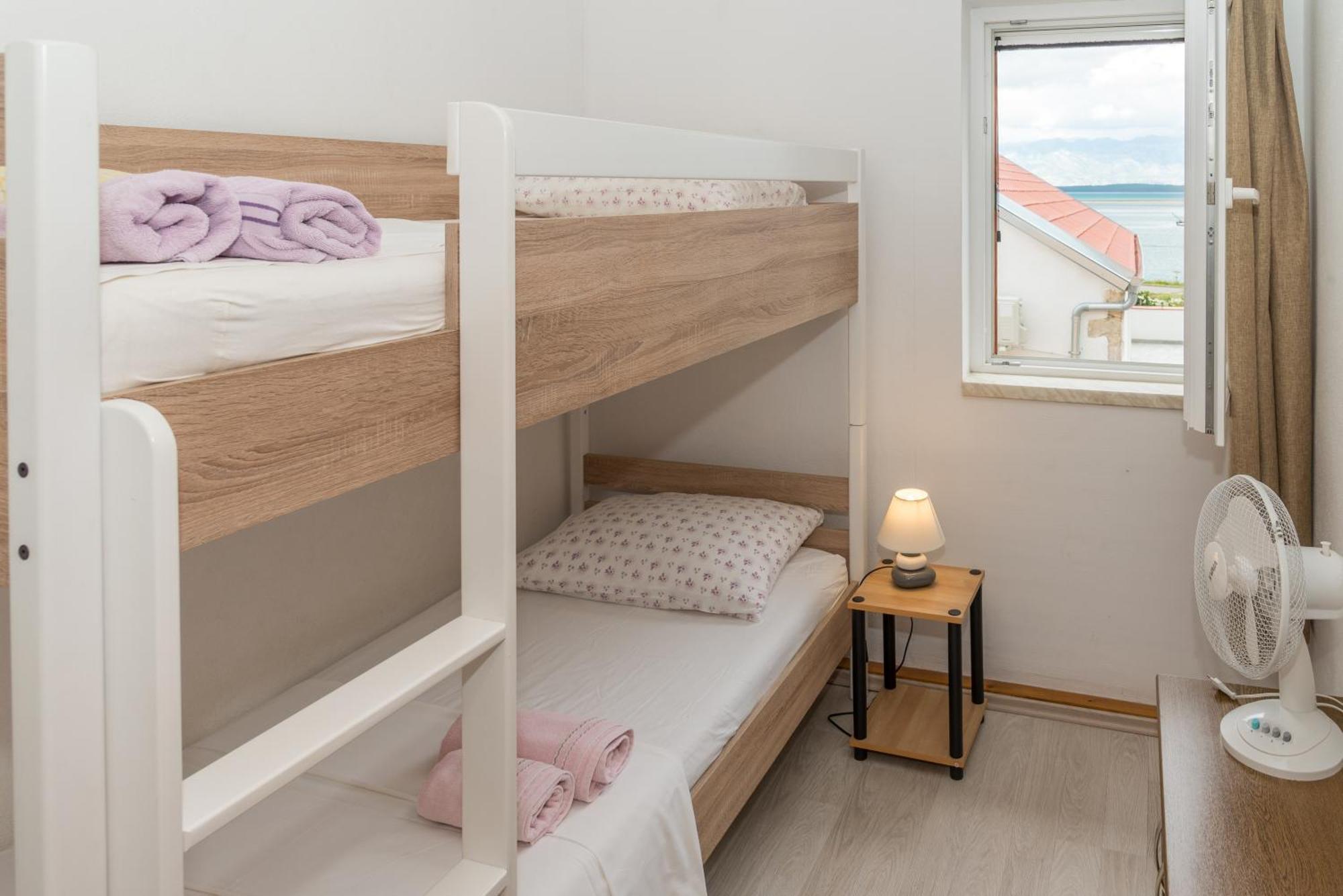 Apartmani Danijel นิน ภายนอก รูปภาพ